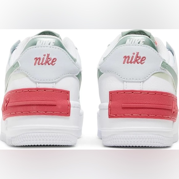 Nike Air Force 1 Shadow - Picture 2 of 7